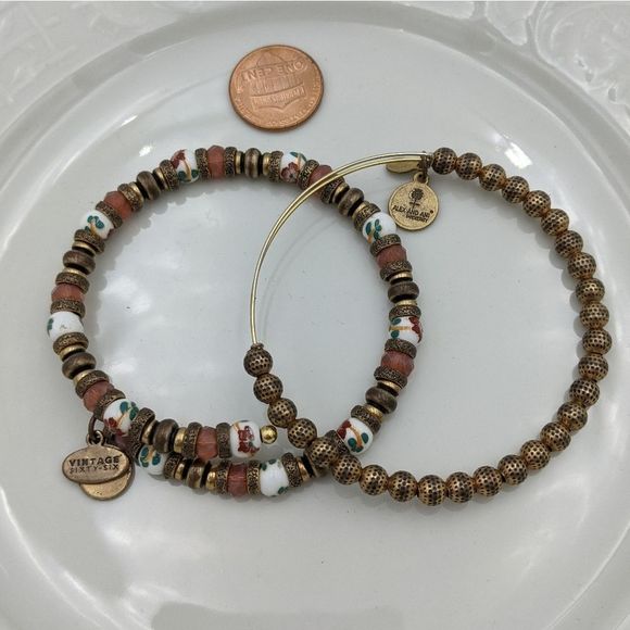 Alex and Ani Rafaleian Gold Romance Wrap Set - Picture 9 of 9